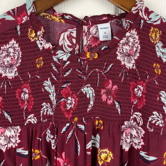 Old Navy Ruched High Neck Ruffled Top - Picture 3 of 8